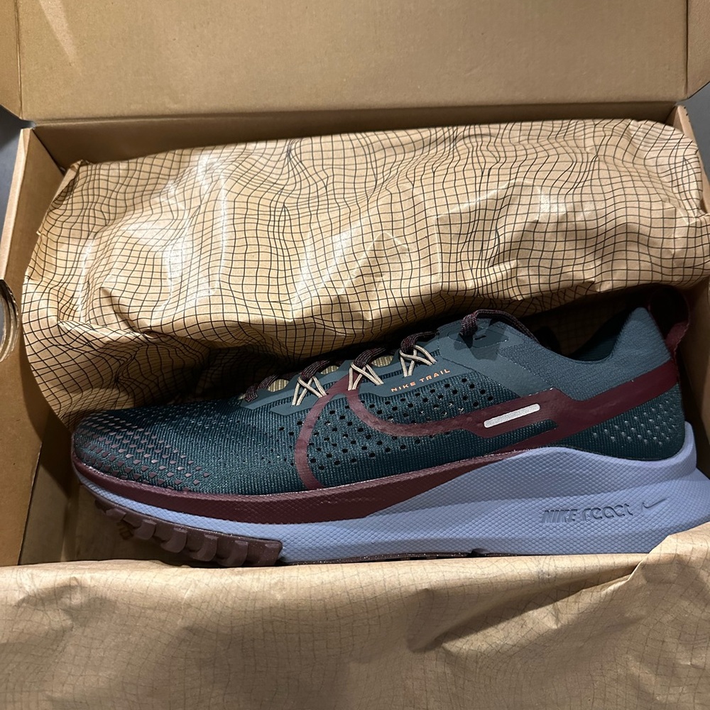 Nike react Pegasus trail 4